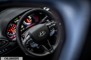 Hyundai i30N – dashboard, steering wheel and instrument cluster