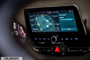 Hyundai i30N – dashboard, infotainment touch screen display