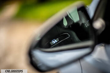 Hyundai i30N – detail, side mirror close-up