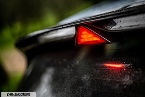 Hyundai i30N – detail, triangular brake light close-up