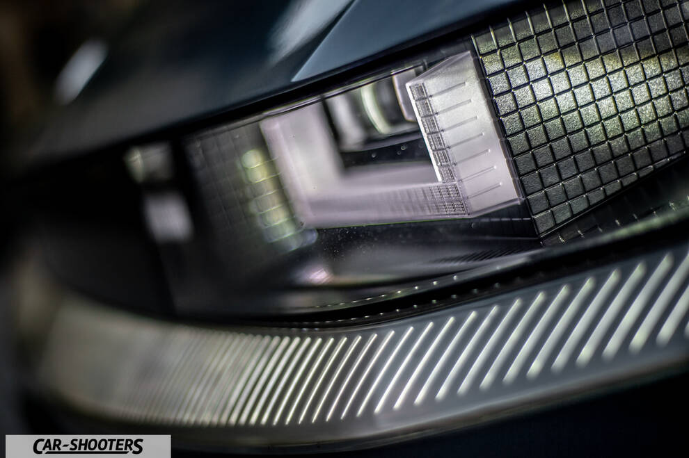 Hyundai ioniq5 – detail, headlight close-up