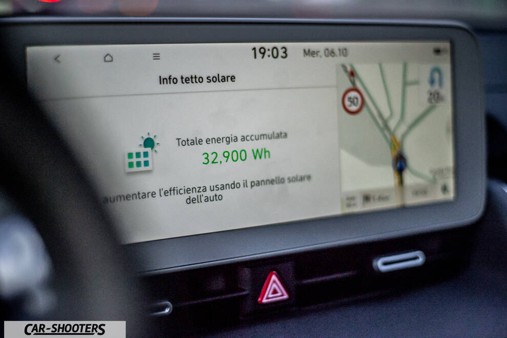 Hyundai ioniq5 – dashboard, digital infotainment display showing navigation