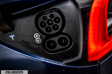 Tesla Model Y – detail, charging port close-up