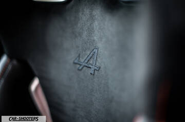Alpine A110 – detail, stitched logo close-up