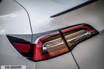 Tesla Model Y Performance – detail, taillight close-up