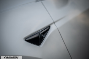 Tesla Model Y Performance – detail, fender vent close-up