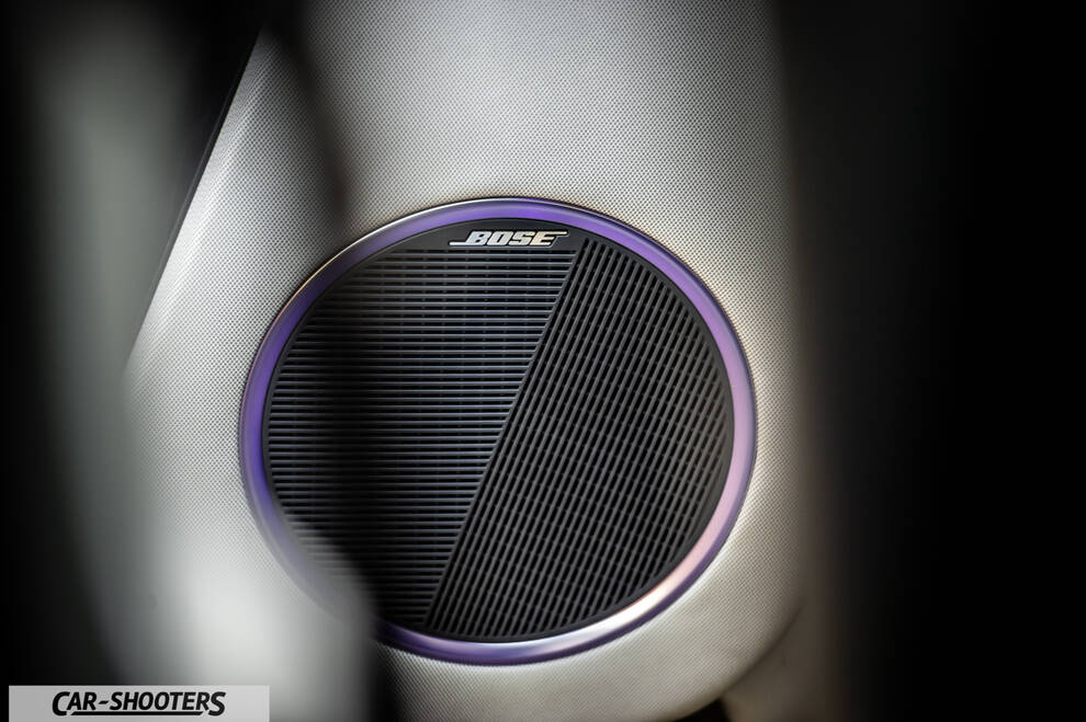 Hyundai Ioniq 5 – detail, speaker grille close-up