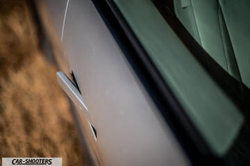 Hyundai Ioniq 5 – detail, door handle close-up