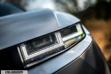 Hyundai Ioniq 5 – detail, headlight close-up
