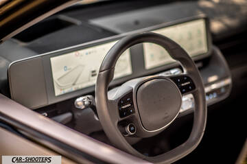 Hyundai Ioniq 5 – dashboard, digital instrument cluster