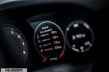 Porsche 911 Turbo Cabrio – dashboard, digital instrument cluster