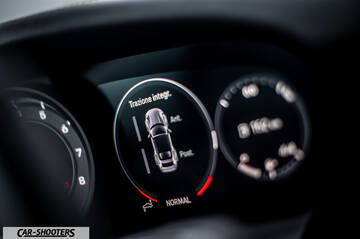 Porsche 911 Turbo Cabrio – dashboard, digital instrument cluster