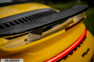 Porsche 911 Turbo Cabrio – detail, rear spoiler close-up