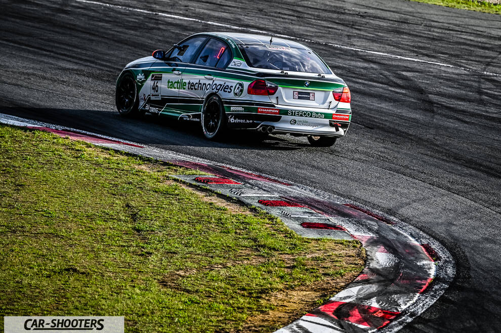 24 Zolder 2019 – rear three-quarter, white on a race track