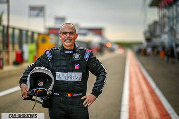 24 Zolder 2019 – detail, person in racing suit on a pit lane