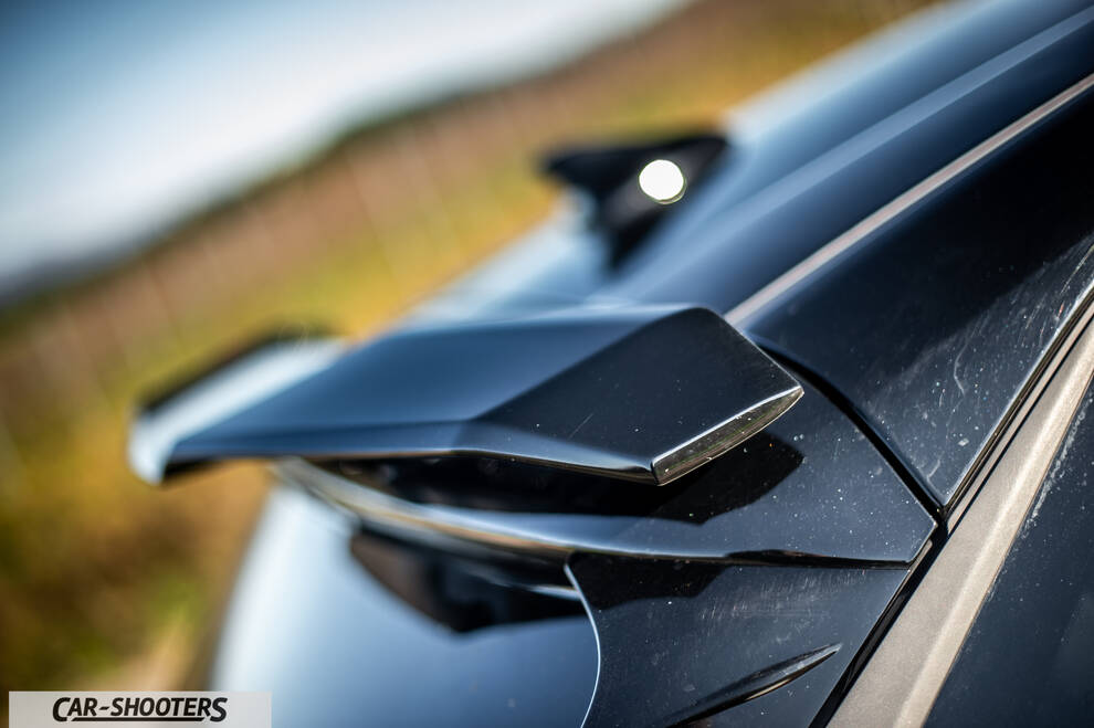 Hyundai i2N – detail, rear spoiler close-up