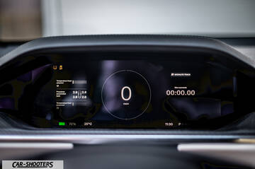Tesla Model S Plaid – dashboard, digital instrument cluster