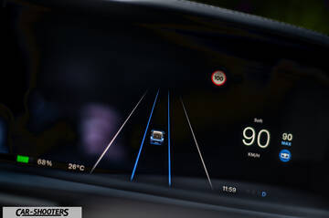Tesla Model S Plaid – dashboard, digital instrument cluster