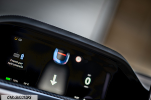 Tesla Model S Plaid – dashboard, digital instrument cluster