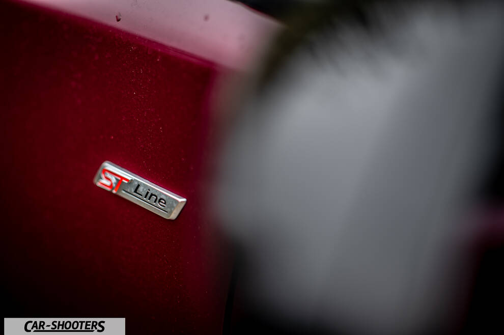 Ford Puma STLine – detail, emblem close-up
