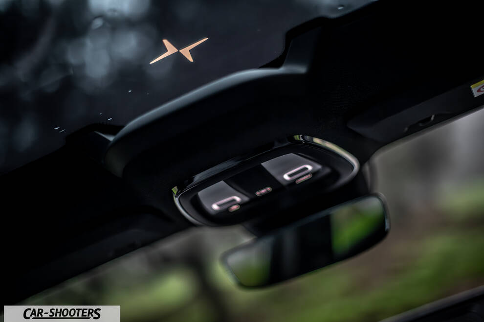 Polestar 2 – interior, rearview mirror and overhead console
