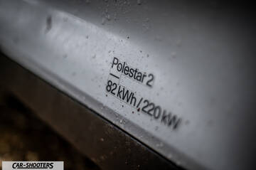Polestar 2 – detail, badge detail shot