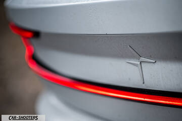 Polestar 2 – detail, rear badge close-up