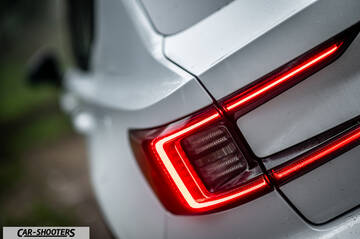 Polestar 2 – detail, rear taillight close-up