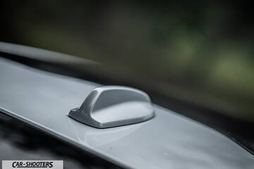 Polestar 2 – detail, roof antenna close-up