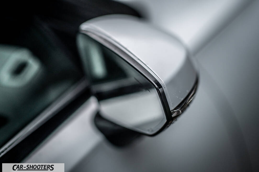 Polestar 2 – detail, side mirror close-up