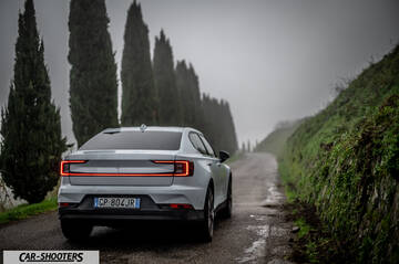 Polestar 2 – rear view, white on a country road