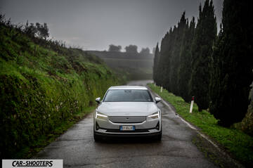 Polestar 2 – front three-quarter, white on a country road