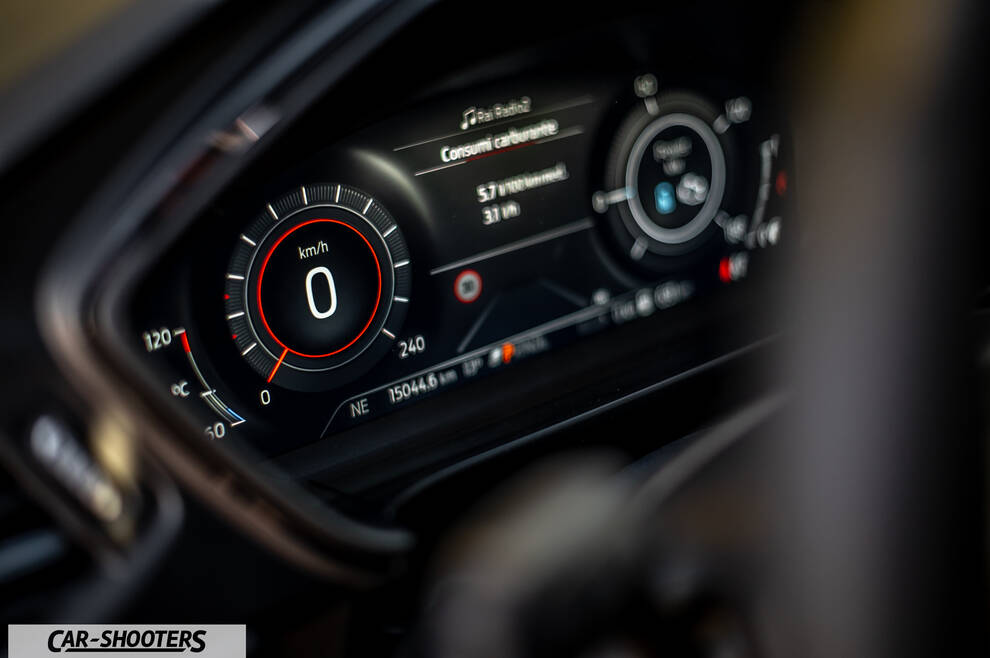 Ford Kuga STLine – dashboard, digital instrument cluster