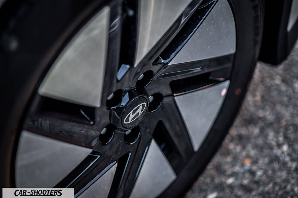 Hyundai Ioniq 6 – detail, alloy wheel close-up