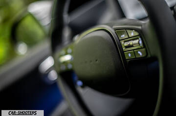 Hyundai Ioniq 6 – interior, steering wheel controls close-up