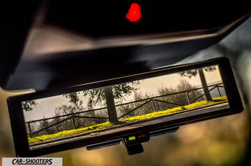 Renault Megane E TECH – interior, digital rearview mirror display