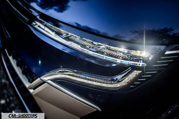 Renault Megane E TECH – detail, headlight close-up