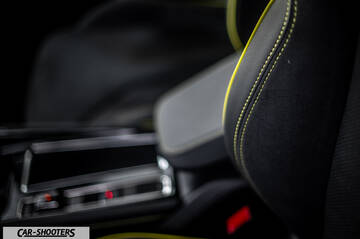 Skoda Enyaq – interior, leather front seats
