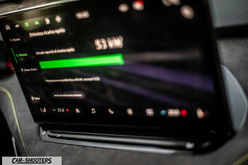 Skoda Enyaq – dashboard, digital infotainment display