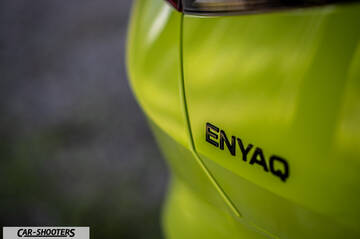 Skoda Enyaq – detail, rear badge close-up