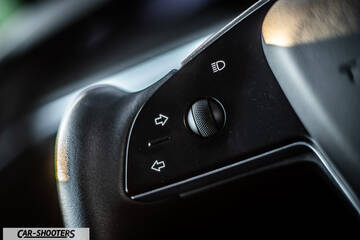 Tesla Model X – detail, steering wheel button close-up
