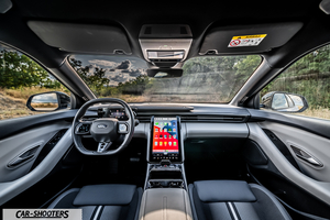 Ford Capri – dashboard, large vertical touchscreen