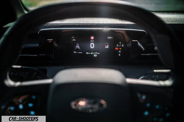 Ford Capri – dashboard, digital instrument cluster