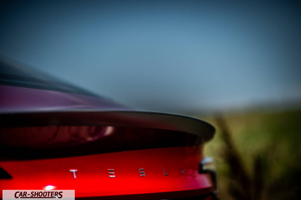 Tesla Model 3 Performance – detail, rear spoiler close-up