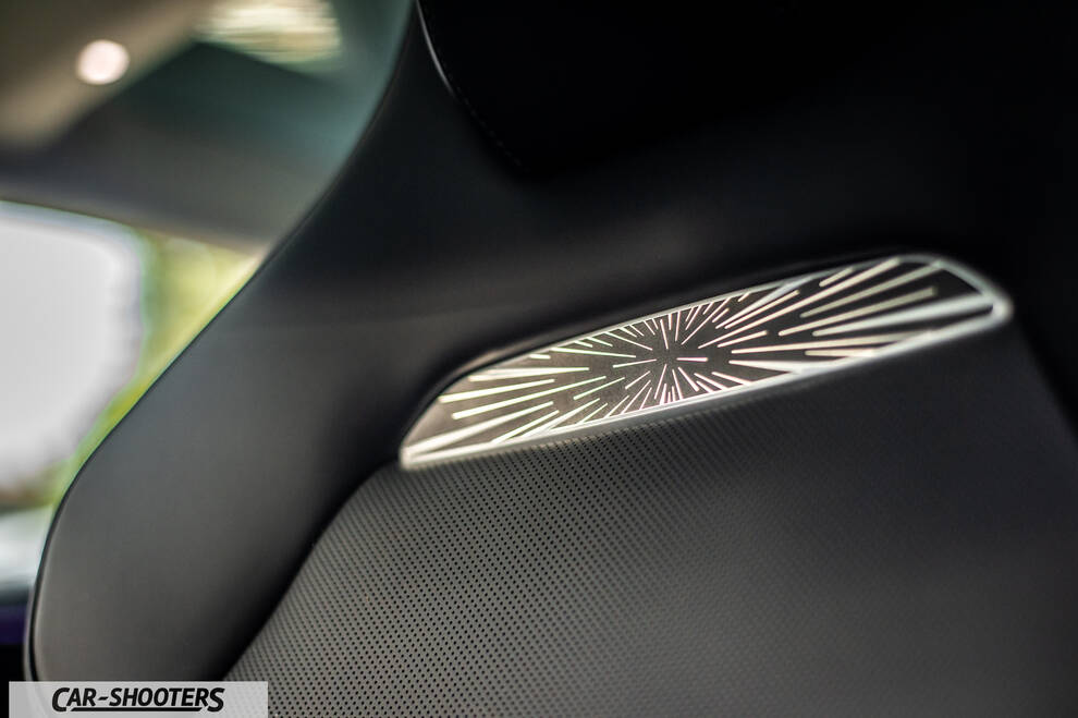 Tesla Model 3 Performance – detail, illuminated seat badge detail
