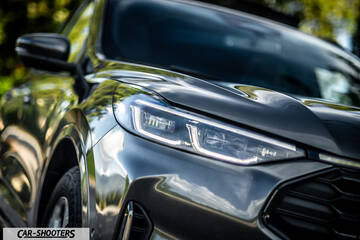 Ford Kuga 2025 – detail, headlight close-up