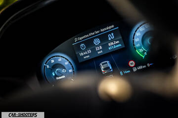 Ford Kuga 2025 – dashboard, digital instrument cluster